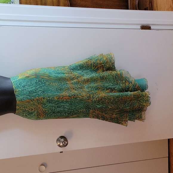 VINTAGE MUSANI COUTURE SILK SHIRT AND TOP SET - Picture 7 of 16